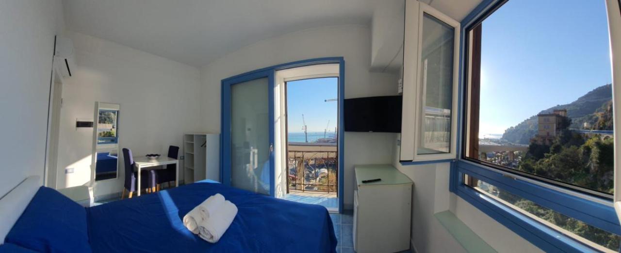 B&B Acquamarine Salerno Esterno foto