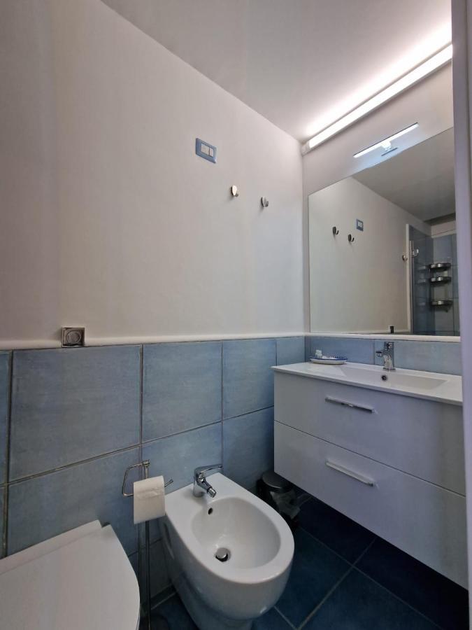 B&B Acquamarine Salerno Esterno foto