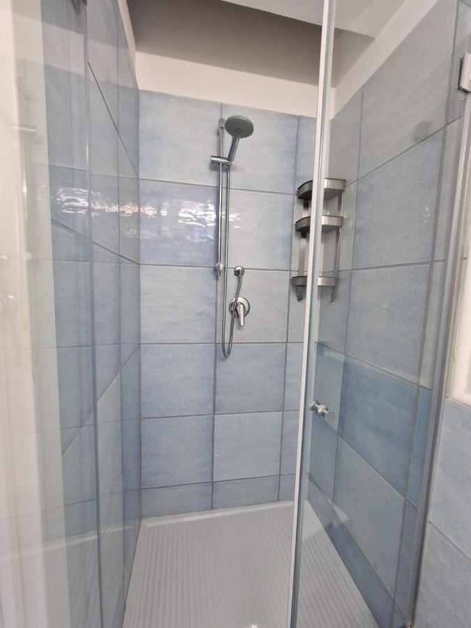 B&B Acquamarine Salerno Esterno foto